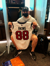 Load image into Gallery viewer, Ben Ellefson wearing the 1ED PM hat after a jersey swap